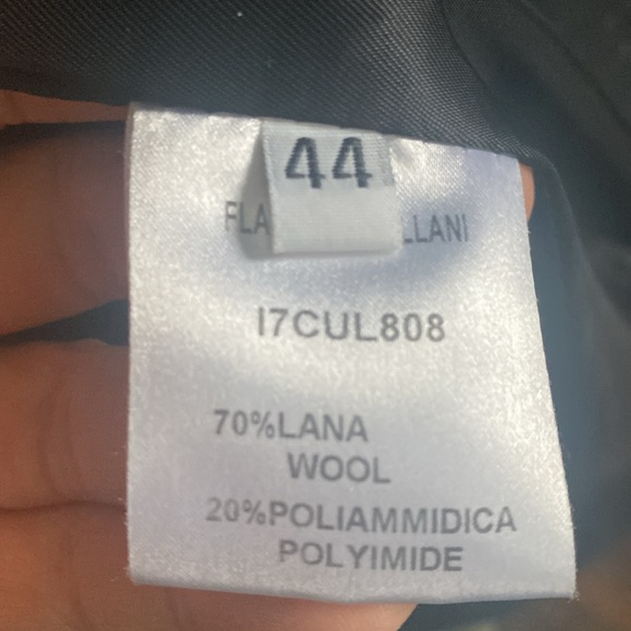 Flavio Castellani wool cashmere blend toggle jacket with chinchilla fur hood - Picture 8 of 9